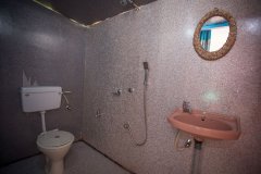 Namaste Resort Patnem Beach Sea View Hut Bathroom - 