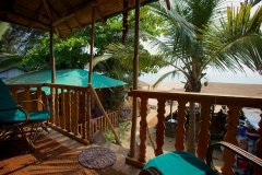 Tantra Cafe and Huts Patnem beach Coconut Beach Hut Balcony View - 